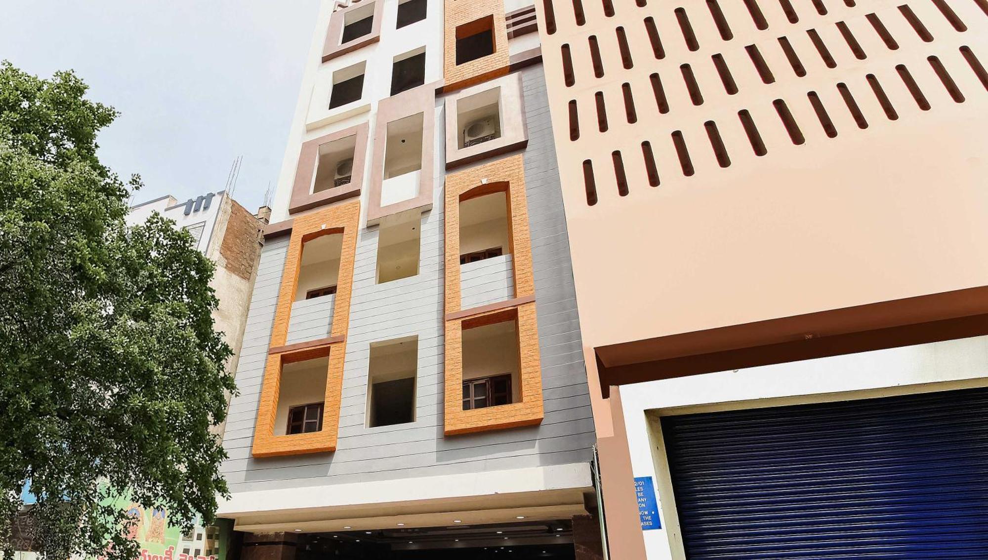 Collection O Sree Guru Lakshmi Residency Hotel Tirupati Exterior photo