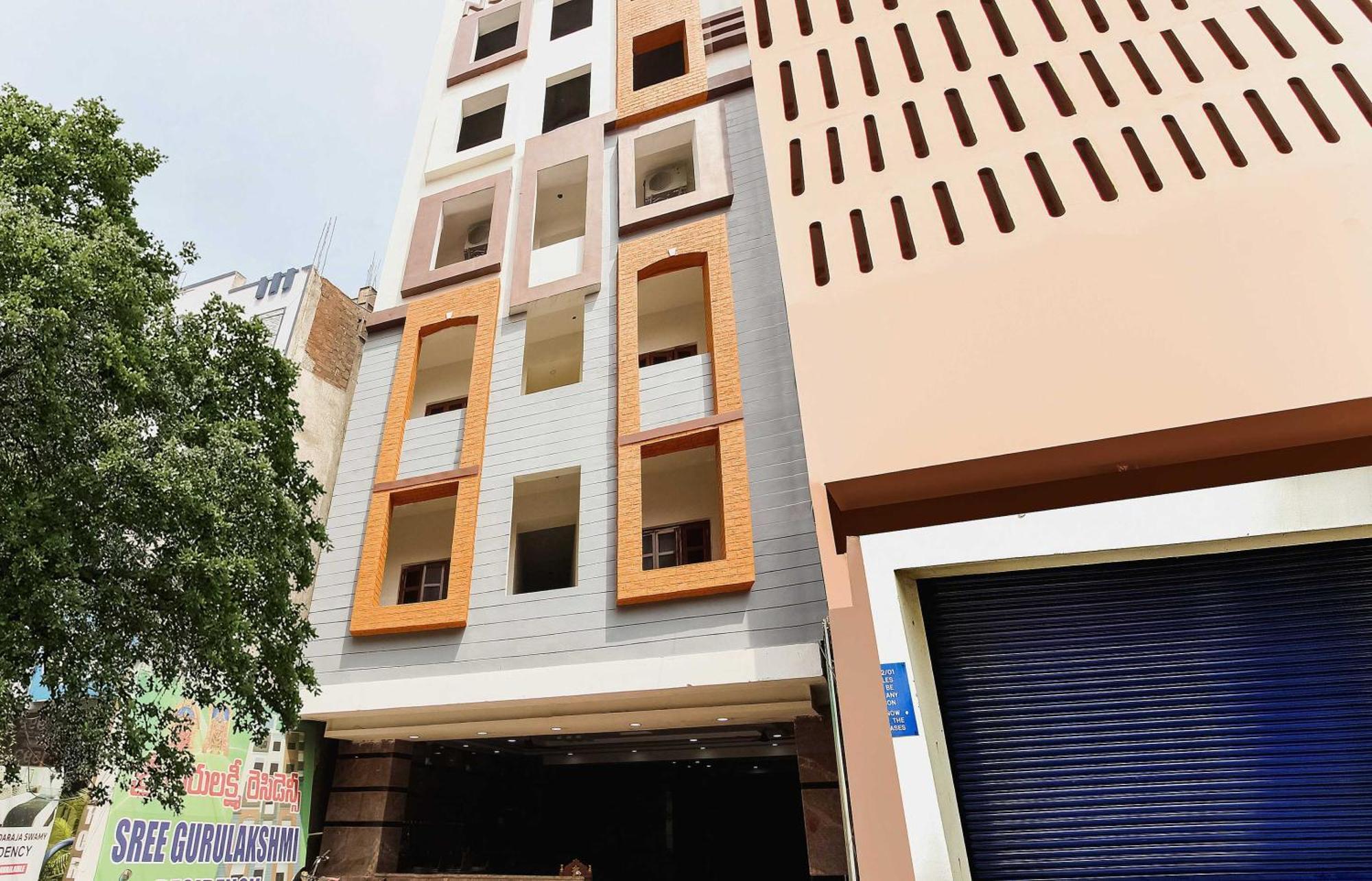 Collection O Sree Guru Lakshmi Residency Hotel Tirupati Exterior photo